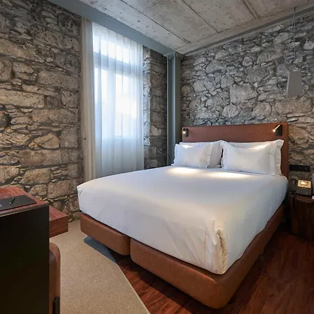 Caju Hotell 4*