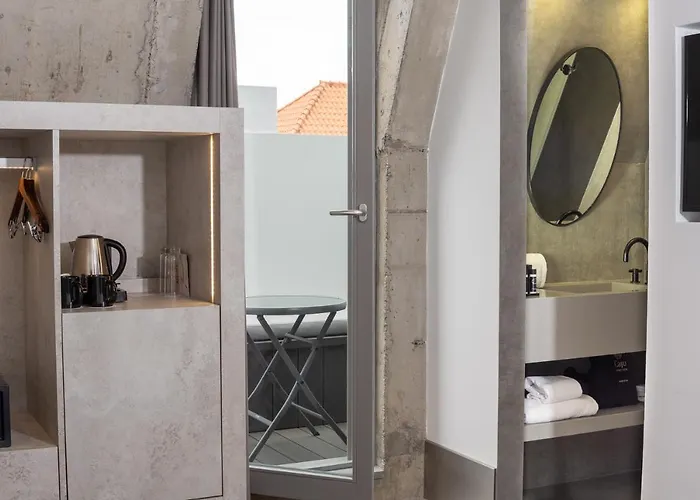 Caju Hotel Funchal (Madeira)